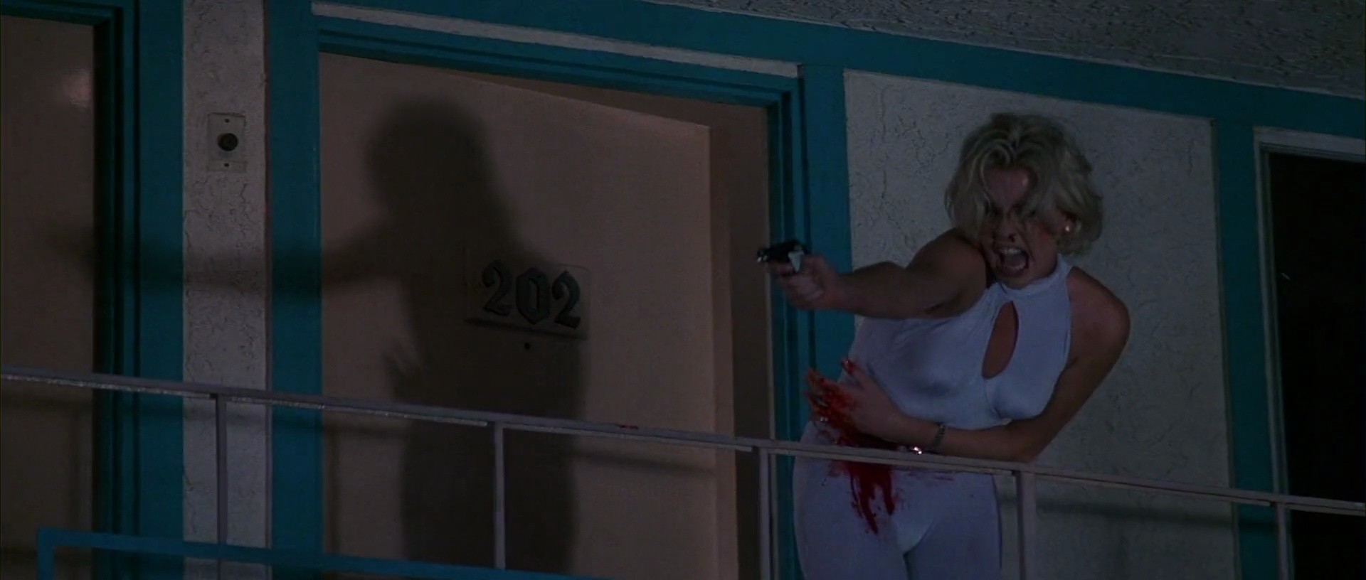 Shot 907