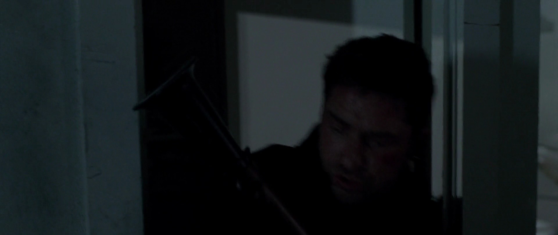 Shot 2044