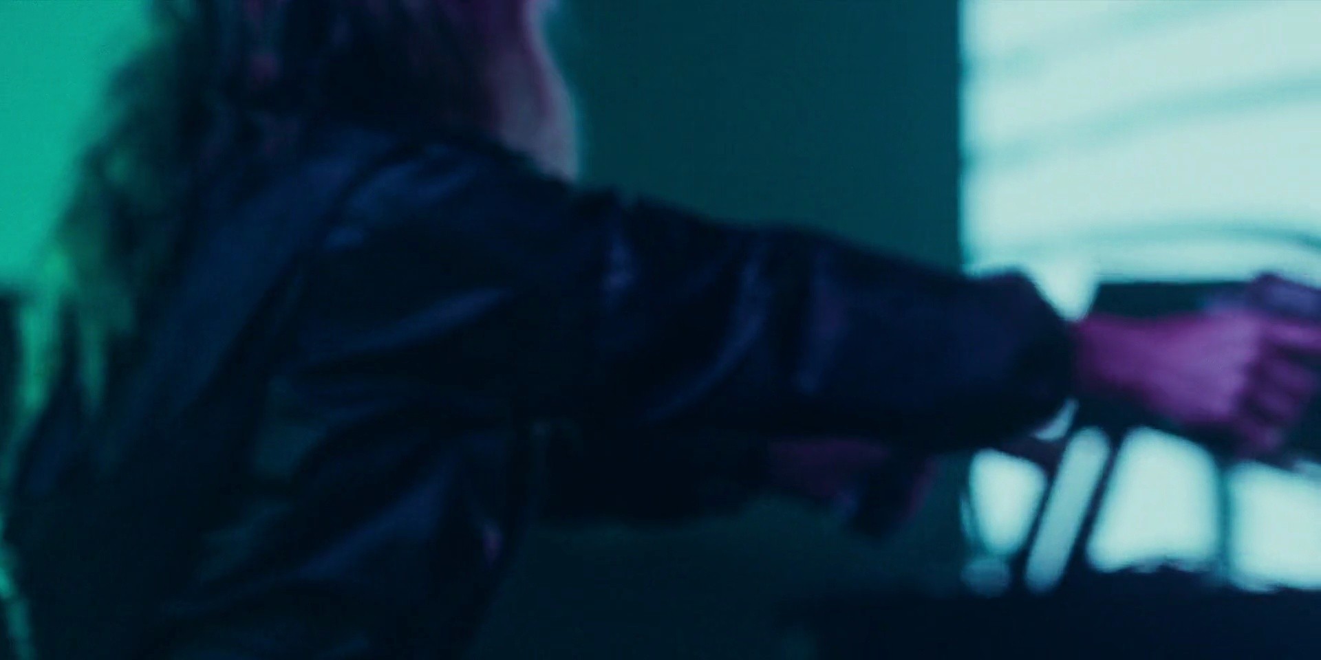 Shot 2079