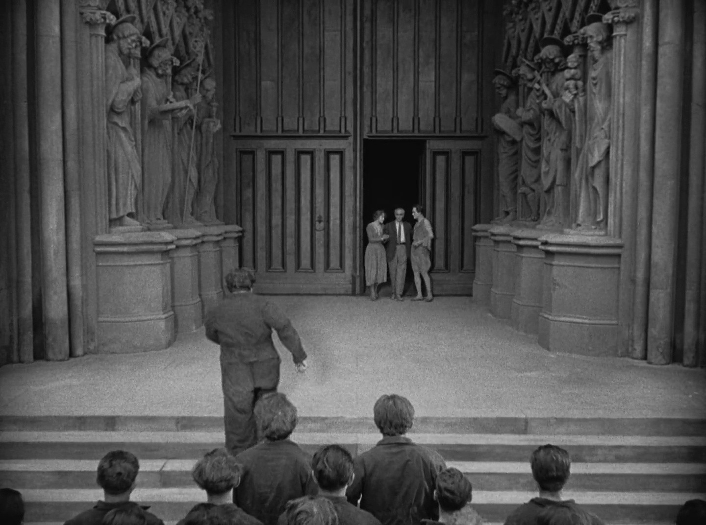 Shot 1942