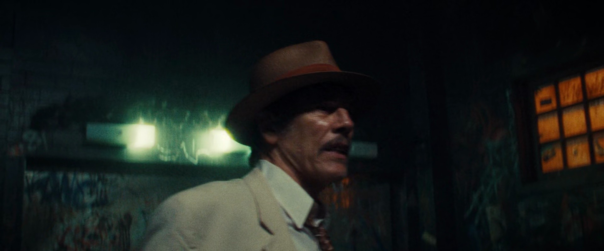 Shot 890