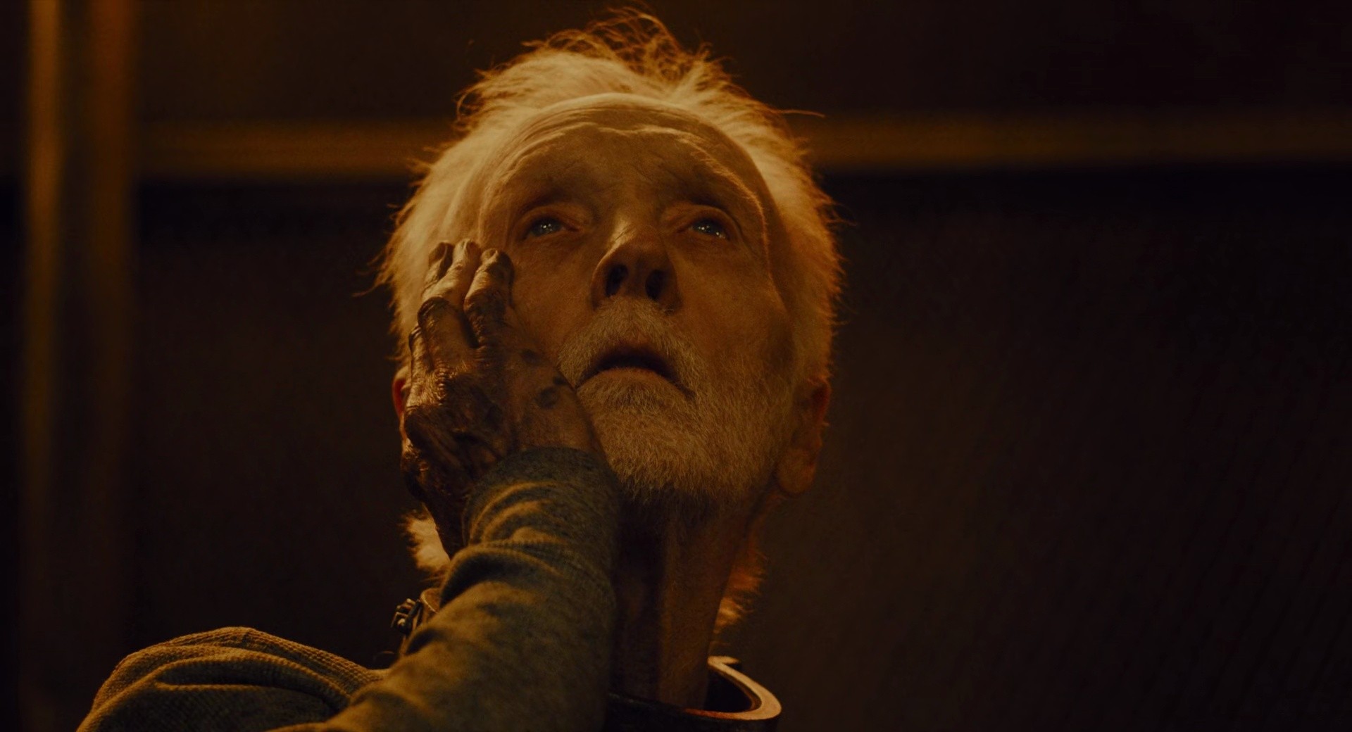 Shot 2047