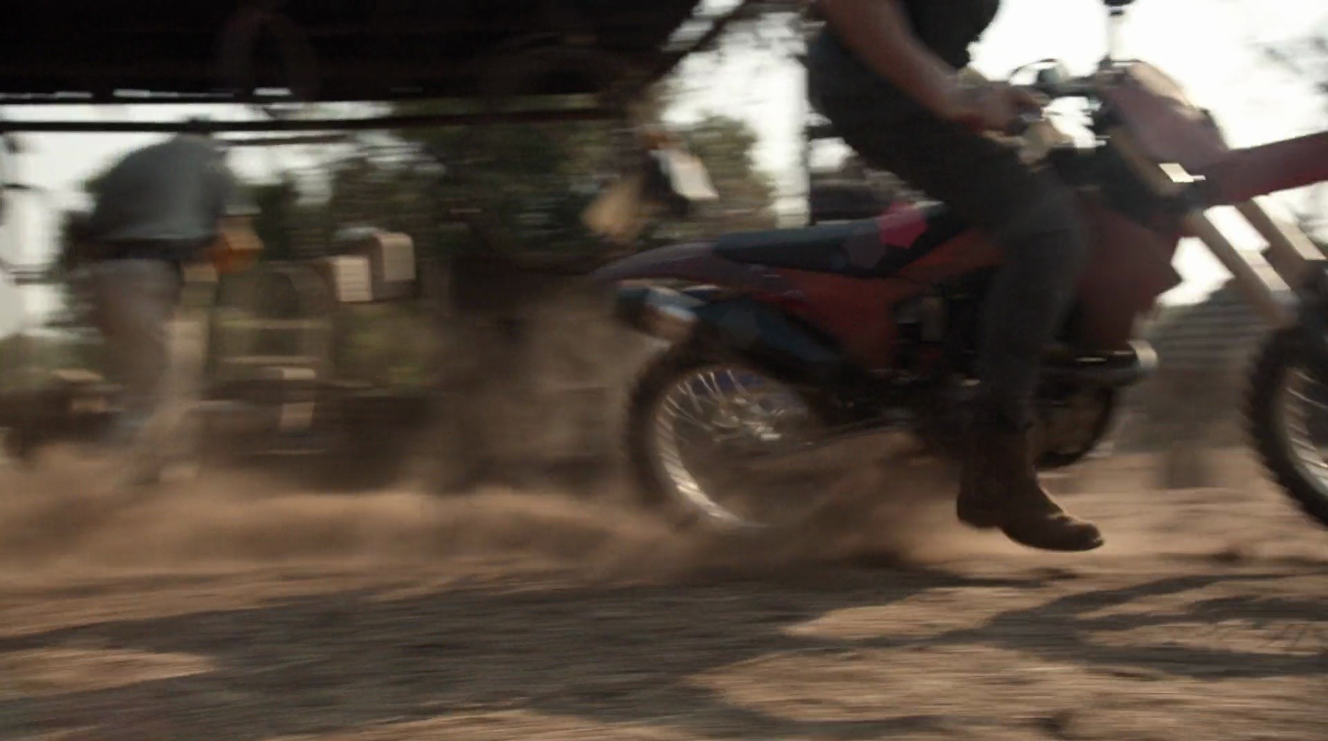 Shot 2044