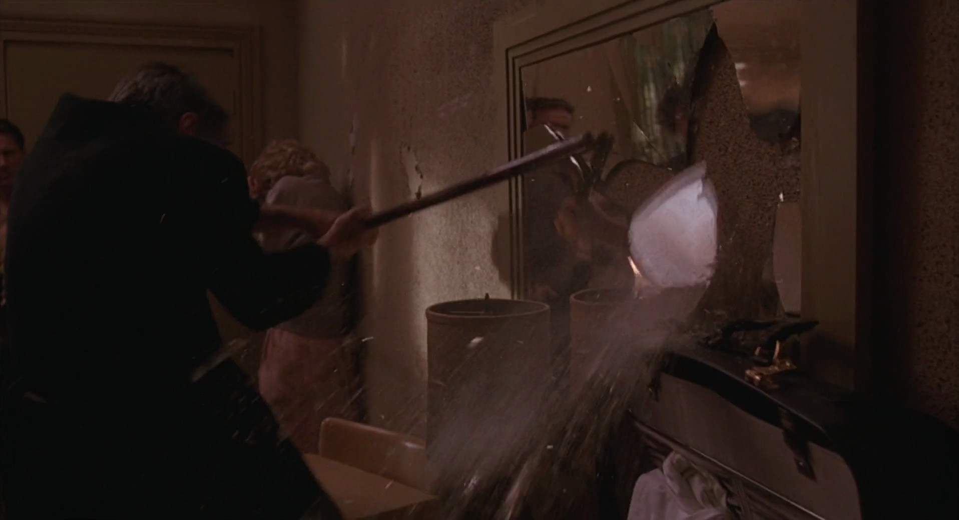 Shot 907