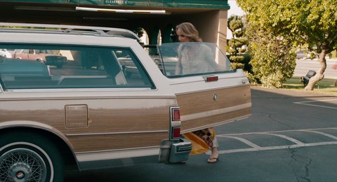 Shot 889