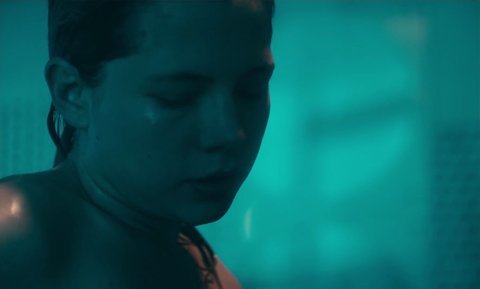 Shot 319