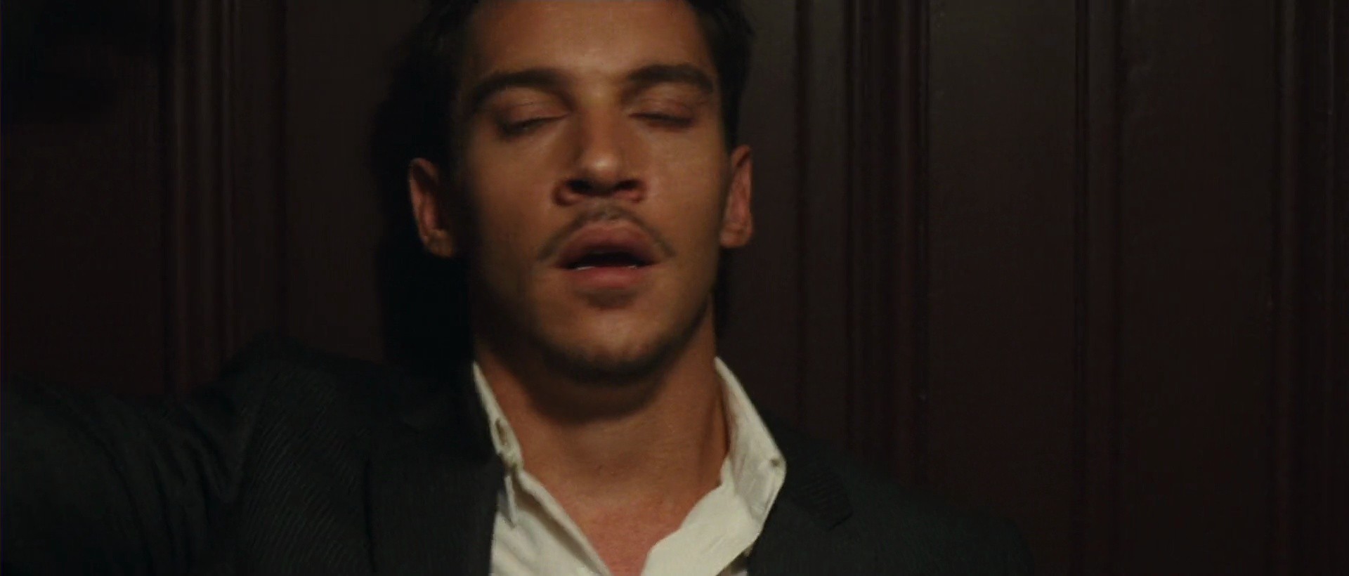 Shot 898
