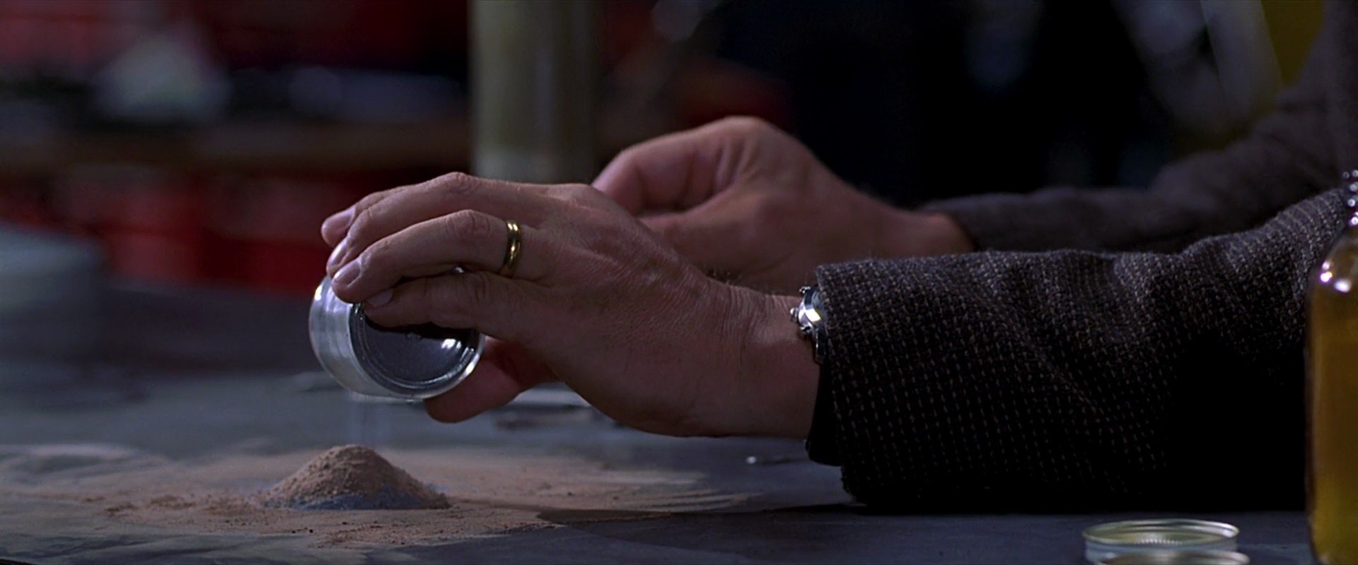 Shot 2043