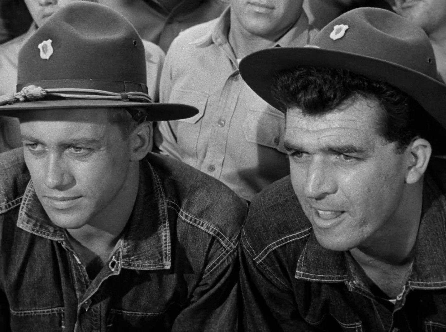 Shot 877