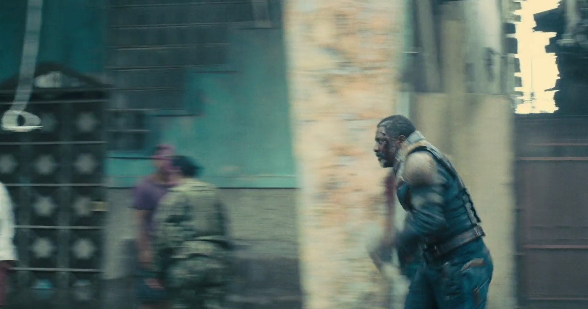Shot 2432