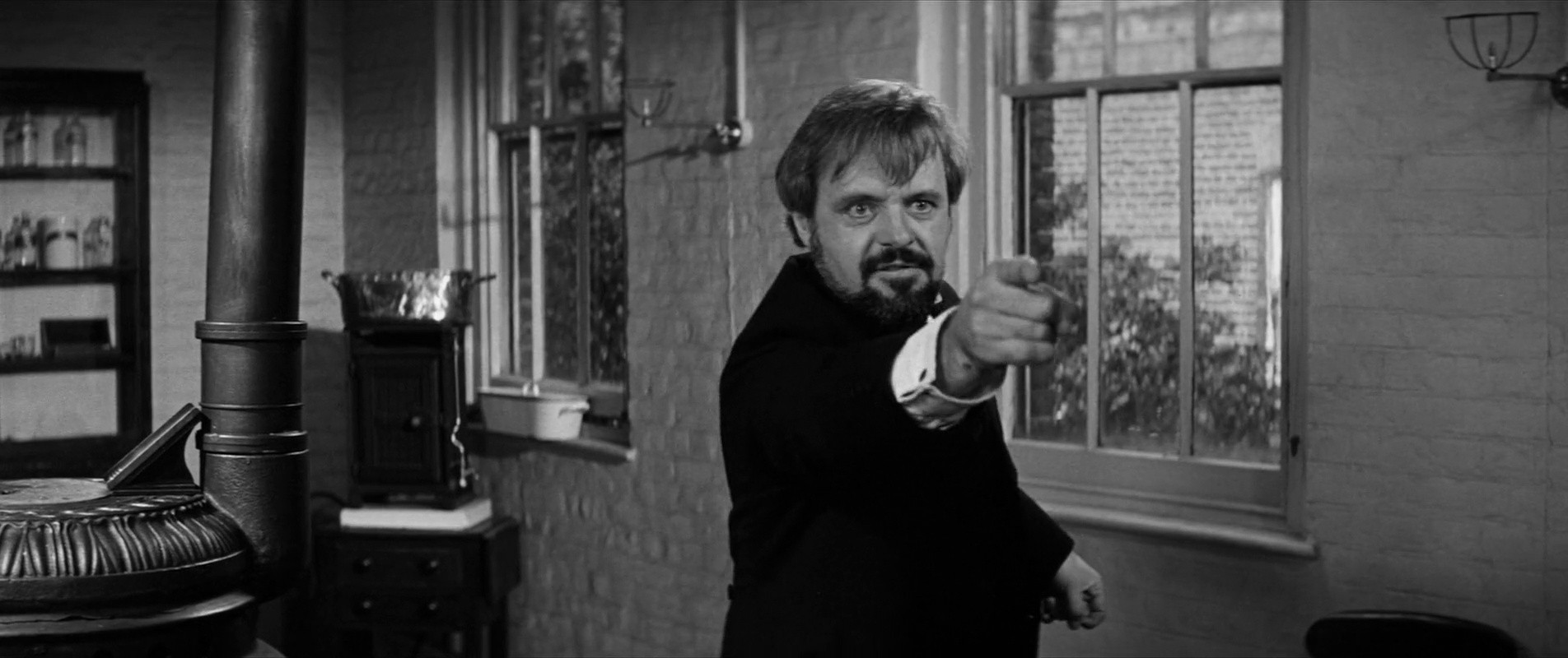 Shot 915
