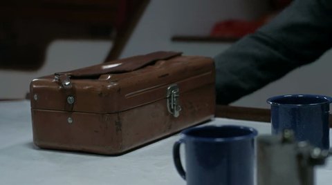 Shot 1943