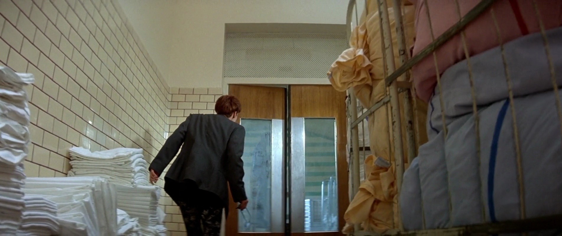 Shot 695
