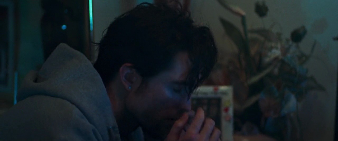 Shot 712