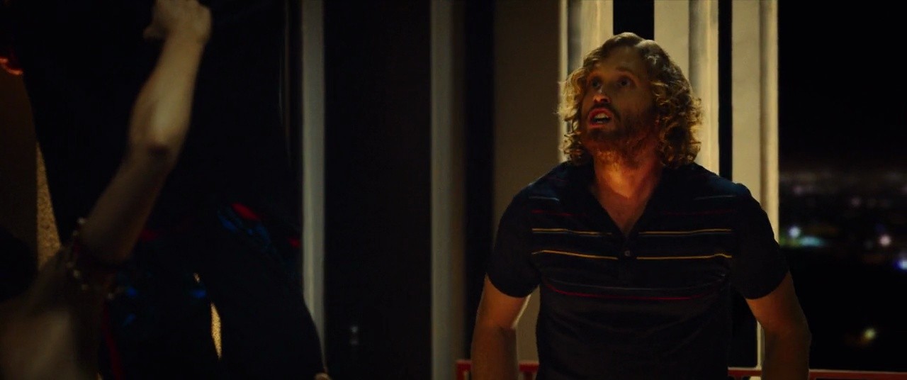 Shot 823