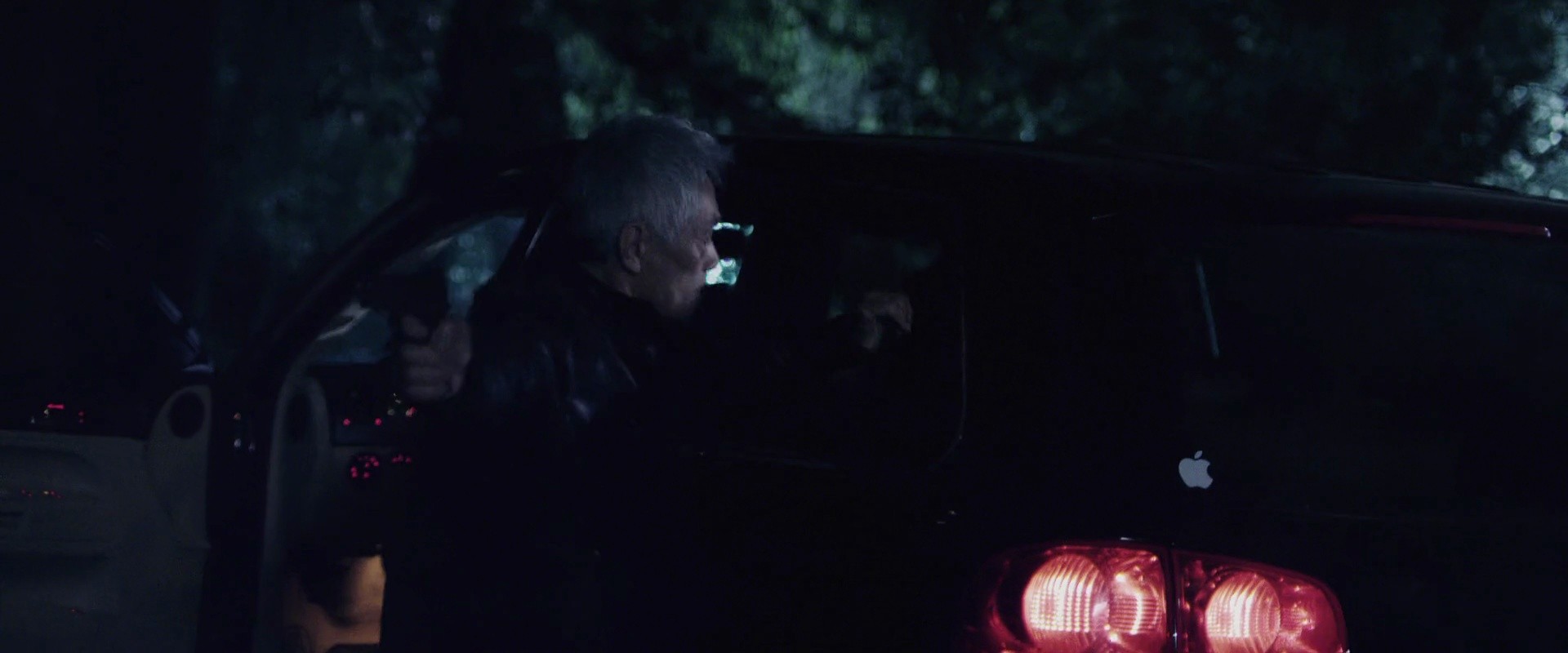 Shot 886